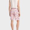 Marc Cain Model Finike Shorts In Pop Art Print Pants