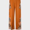 Marc Cain Witten Culotte Model With Floral Print Pants