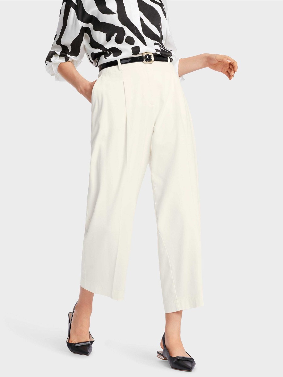 Marc Cain Wels Trousers With Shortened Legs Pants