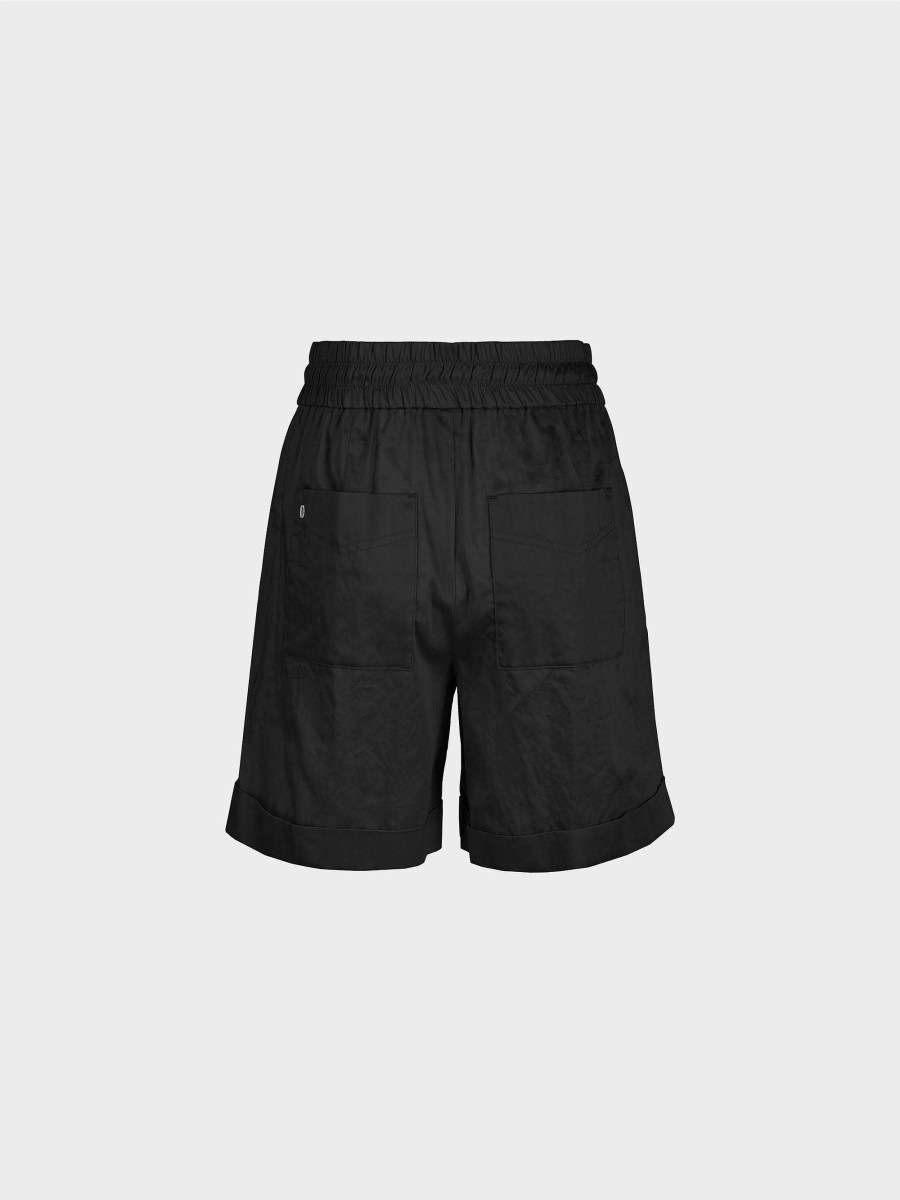 Marc Cain Model Witten Shorts With Cuffs Pants