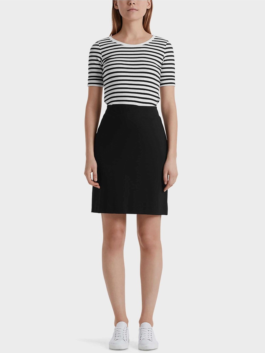 Marc Cain Knee-Length Skirt Rocke