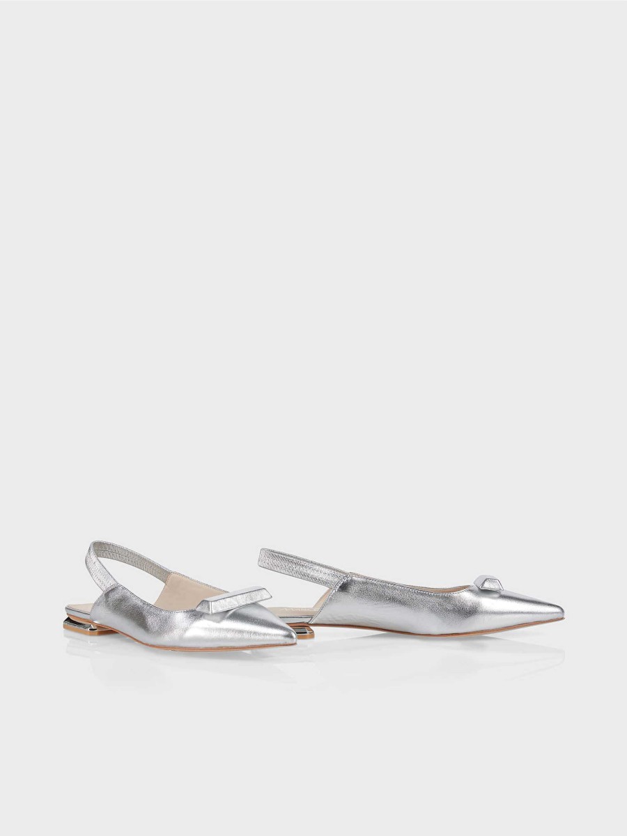 Marc Cain Flat Slings In Silver Shoes