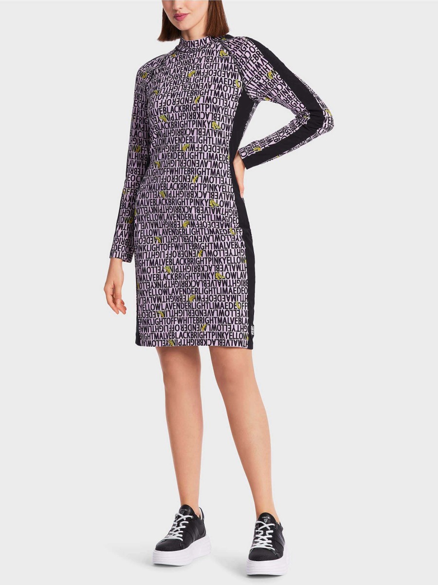 Marc Cain Body-Hugging Dress With Raglan Dresses